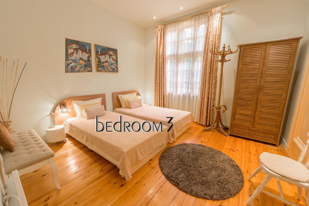 Tomovi Home - Three Bedrooms City Center Plovdiv Bagian luar foto