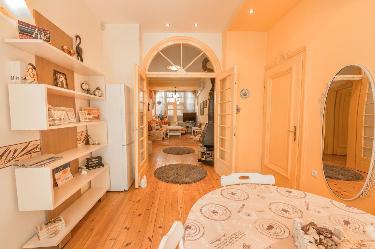 Tomovi Home - Three Bedrooms City Center Plovdiv Bagian luar foto