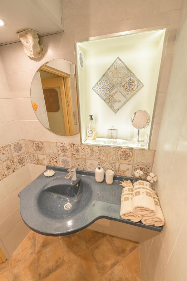 Tomovi Home - Three Bedrooms City Center Plovdiv Bagian luar foto